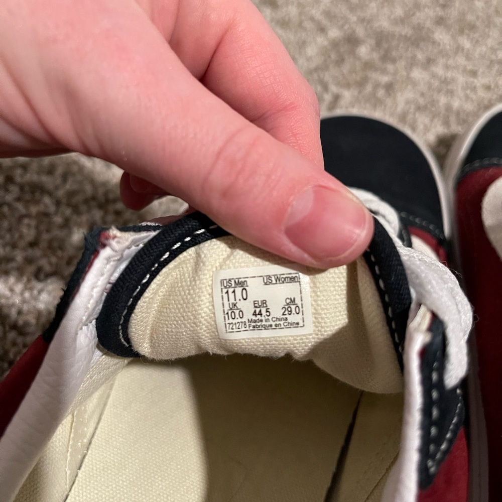 Men’s Vans